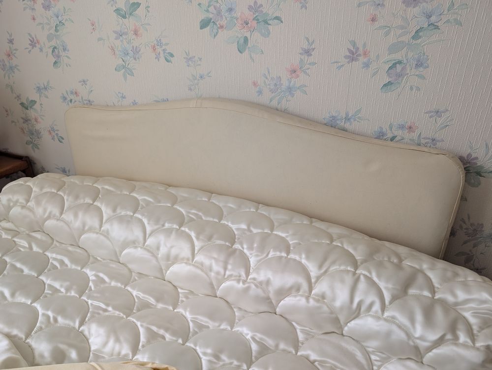 Sommier / Matelas 120x190 
Meubles