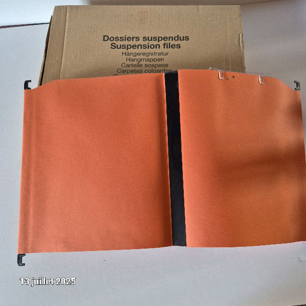 Lot de 13 dossiers suspendus pour armoire Bricolage