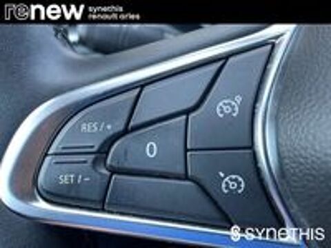 Captur E-Tech full hybrid 145 Evolution 2023 occasion 13200 Arles