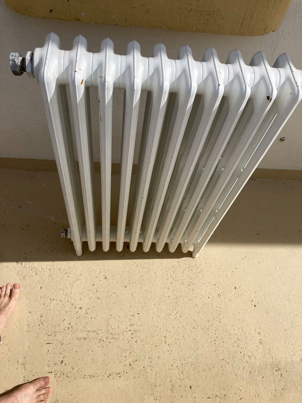 Radiateur v&eacute;ritable fonte tr&egrave;s haut de gamme Luxe avec pied Bricolage