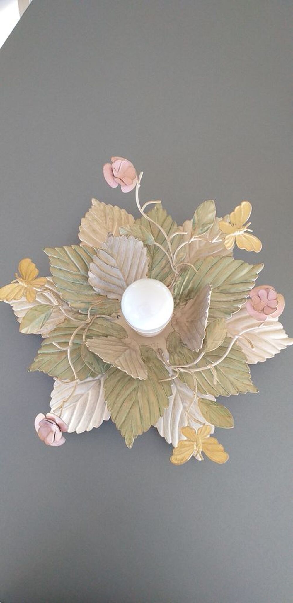 Plafonnier et sa lampe &agrave; poser assortie Décoration