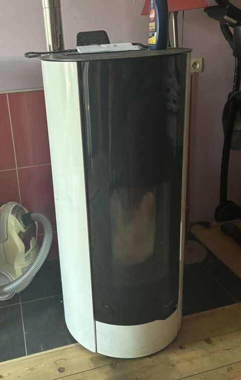 Po�le � granul�s Palazzetti Nina 8 - tr�s bon �tat + 6 Sa 1600 Marly (57)