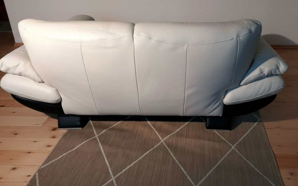 Canap&eacute; en cuir v&eacute;ritable de marque Calia Italia Meubles