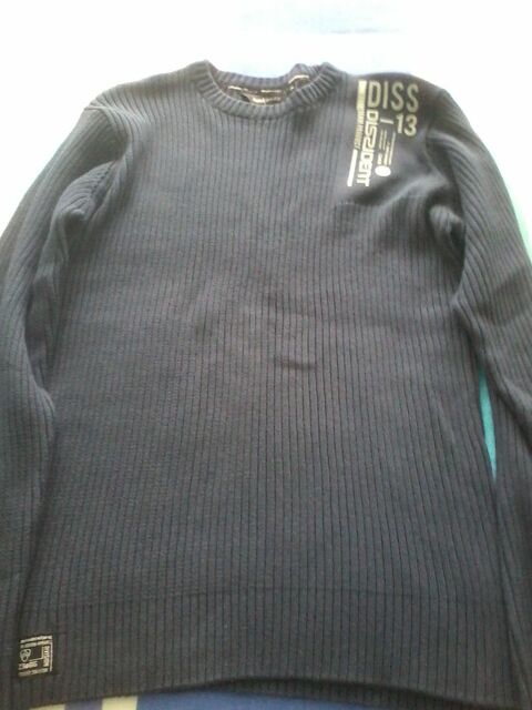 Pull homme  de marque  neuf étiquettes 10 Tourcoing (59)