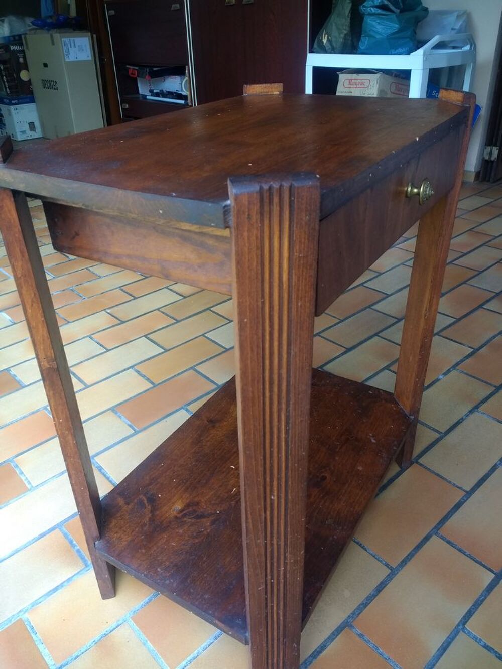 Table d'appoint ancienne style "ART DECO"
Meubles