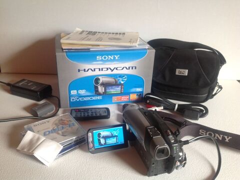 Camscope Sony HANDYCAM DCR-DVD 202E TAT NEUF
220 Trgunc (29)