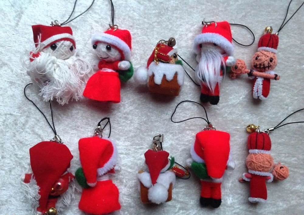 DOO DOLLS FAMILLE DE NOEL CONSTITU&Eacute;E DE 10 PERSONNAGES
Décoration