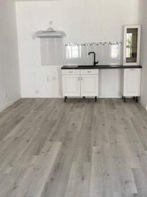   Appartement T3 lumineux aux charmes de l'ancien Appartement - 5 pi�ce(s) - 68 m�