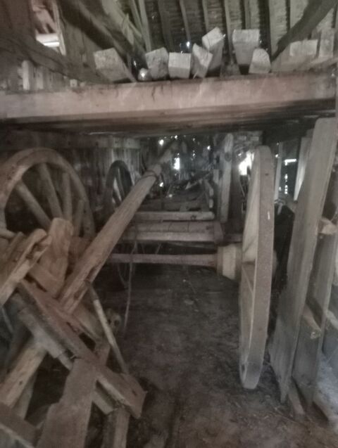 Charette ou tombereau 0 Saint-Médard-de-Mussidan (24)