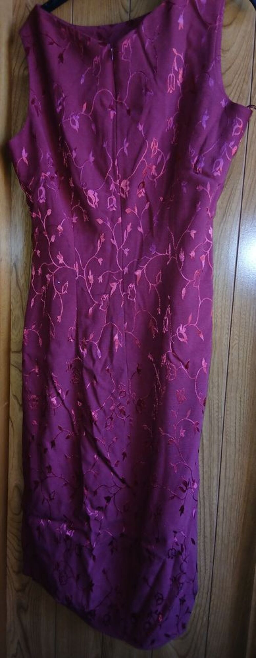 Robe de soir&eacute;e Vêtements