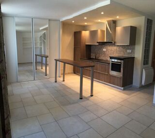  Appartement à louer 1 pièce 36 m²