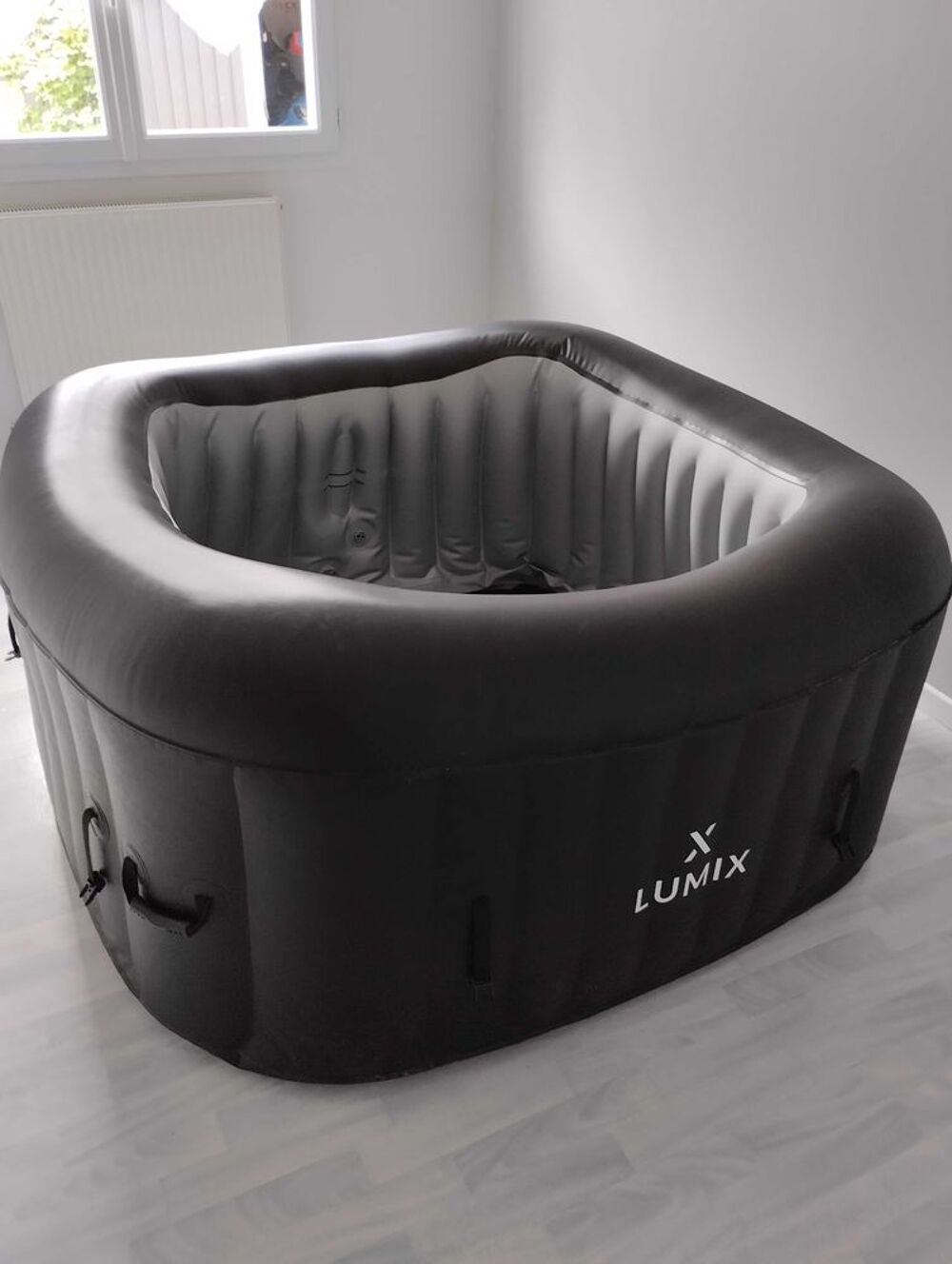 spa gonflable 4 personnes Jardin