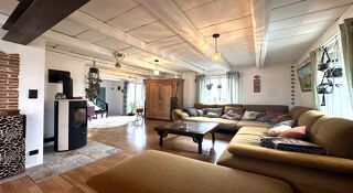  Maison  vendre 9 pices 290 m