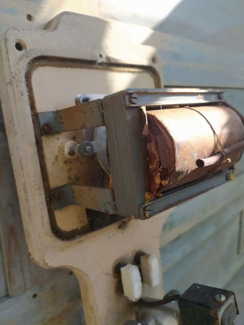 Ancien Purificateur d'Eau St&eacute;rilisateur Ozoneur Curiosit&eacute; 