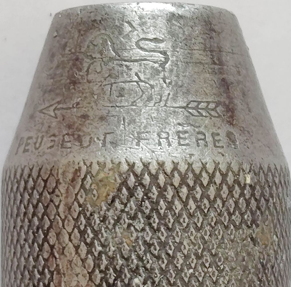 Ancienne chignole &agrave; main "Peugeot Fr&egrave;res" 