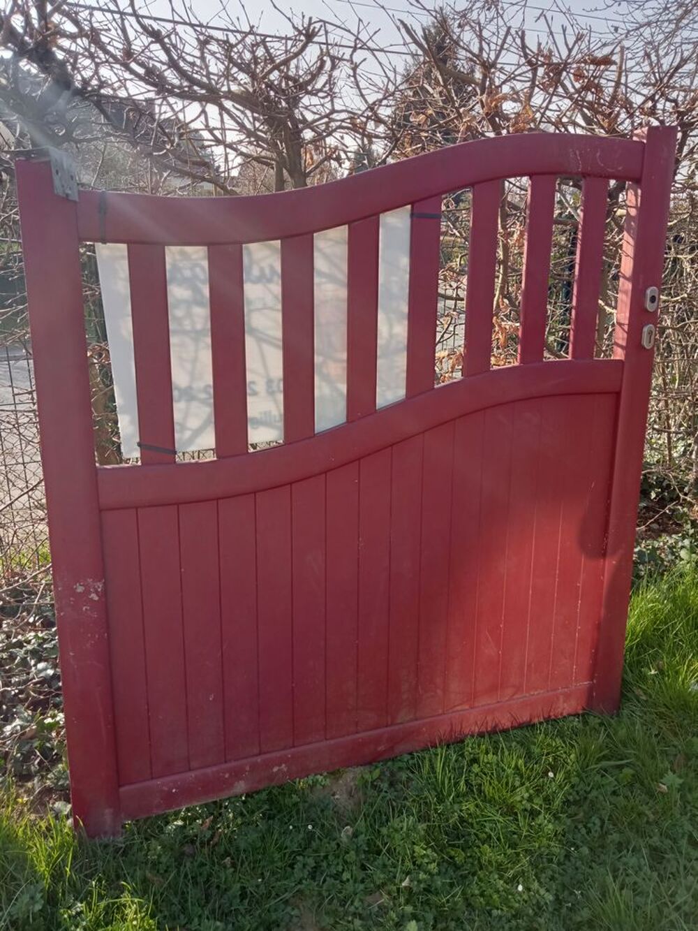 PORTAIL ET PORTILLON RAL ROUGE BASQUE EN ALUMINIM Jardin
