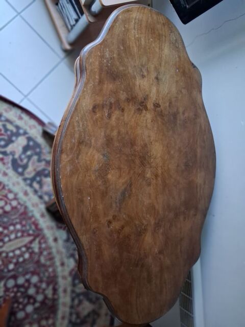 table d'appoint en merisier Plon�our-Lanvern (29)