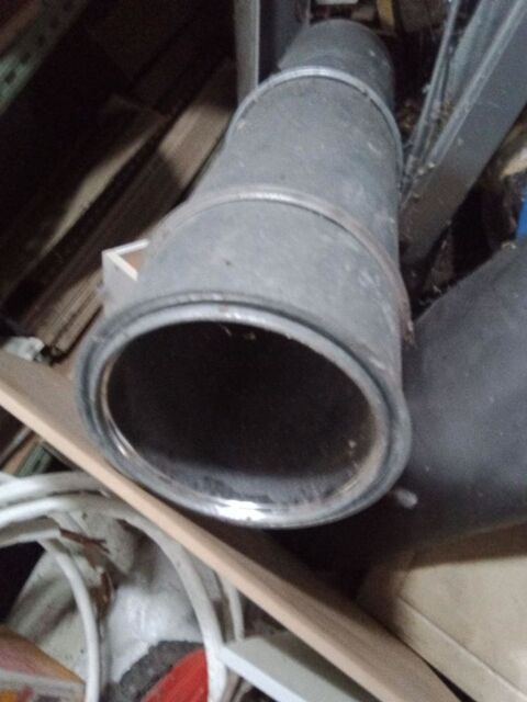 plusieurs tuyau diam�tre 300 + coude 0 Saran (45)