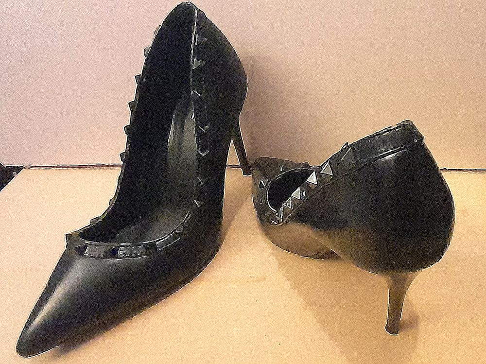 Chaussures &agrave; talons neuves 38 Chaussures