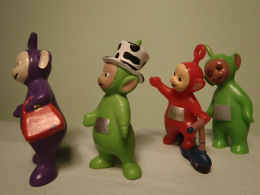 LOT DE 4 TELETUBBIES Jeux / jouets