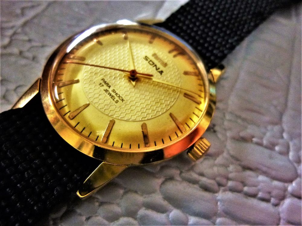HMT SONA montre m&eacute;canique homme 1975 HMT1018 Bijoux et montres