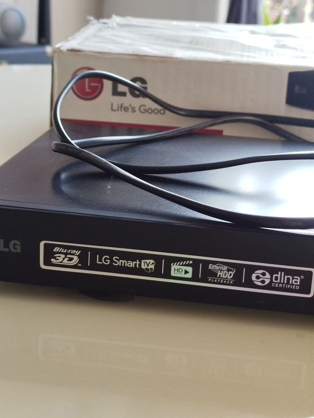 lecteur blu-ray LG BP 420 3D 
tr&egrave;s bon &eacute;tat
Photos/Video/TV