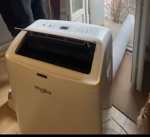 Climatiseur réversible Whirlpool ? chaud/froid ? 2 mois Montpellier (34)