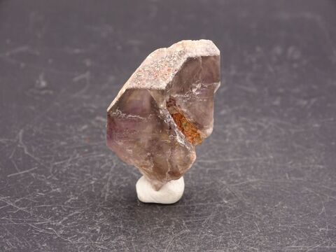 Cristal d'Améthyste avec fantôme , Namibie 16gr 35 x 23 x 18 8 Moyenmoutier (88)