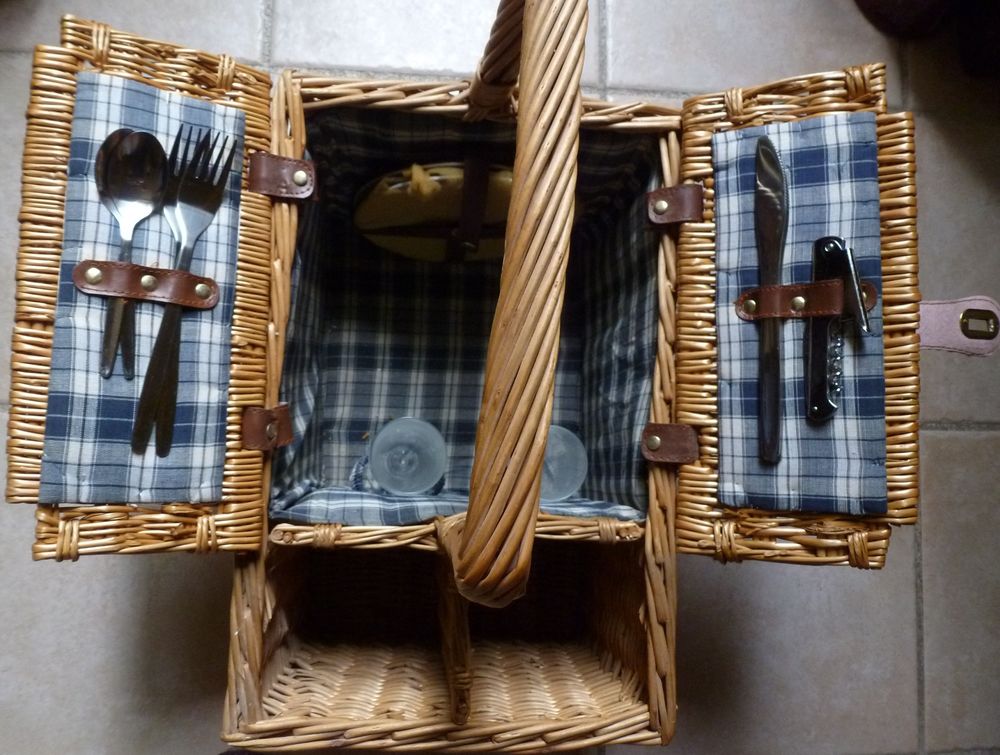 panier pique nique vintage Cuisine