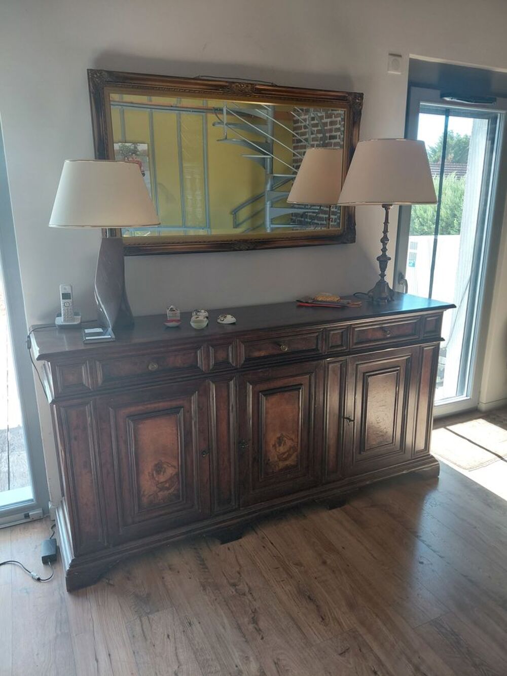 Buffet et mirroir Meubles
