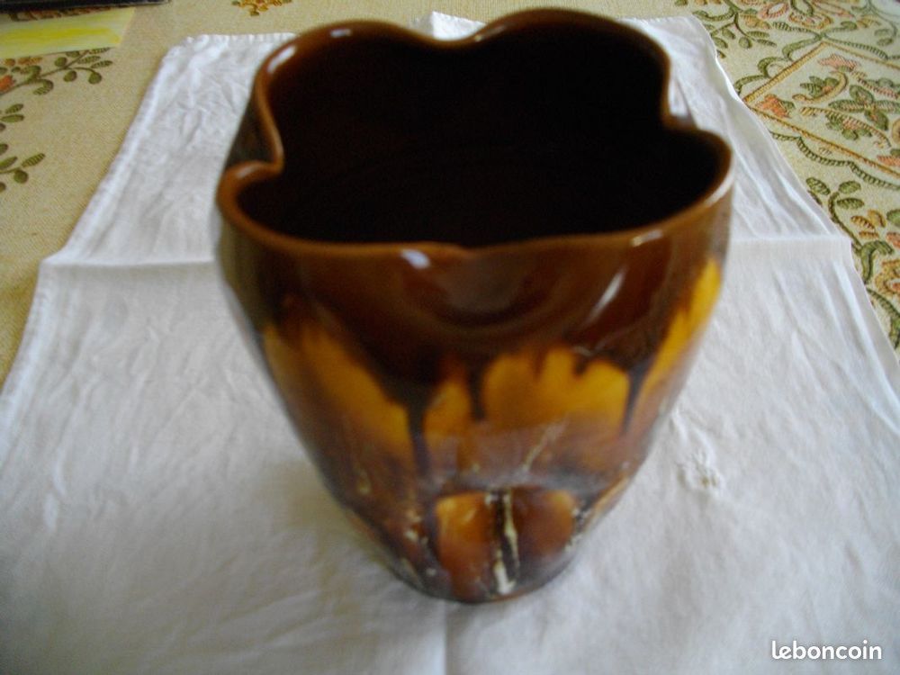 Vase marron multicolore Décoration