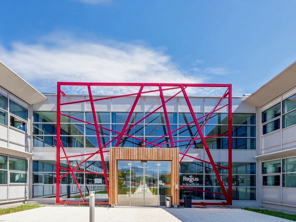   Louez un grand espace de bureau pour 50 personnes à Montbonnot Valley Montbonnot-Saint-Martin Biviers