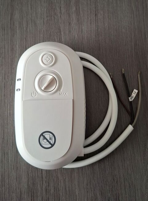 Boitier thermostat pour radiateur 30 Saint-Quentin (02)