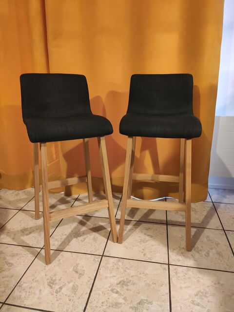 Tabourets de bar bois de chne et tissu 150 Noisy-le-Grand (93)