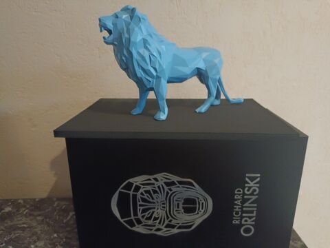 Figurine lion bleu Richard Orlinski Perrigny-l�s-Dijon (21)