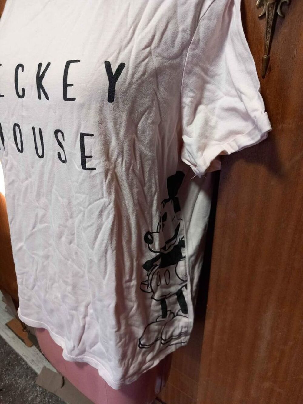 Tee-shirt Mickey taille XL Vtements