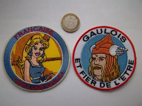 lot 2 écussons gaulois patriotique insigne collection 9 Valognes (50)