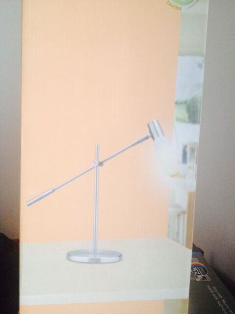 Lampe de table Samanta  neuve 20 Vincennes (94)