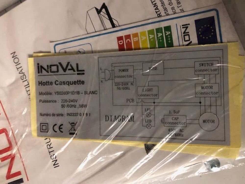 HOTTE CASQUETTE - 60 CM ? BLANCHE INOVAL YSO260P1D1B NEUVE Electroménager