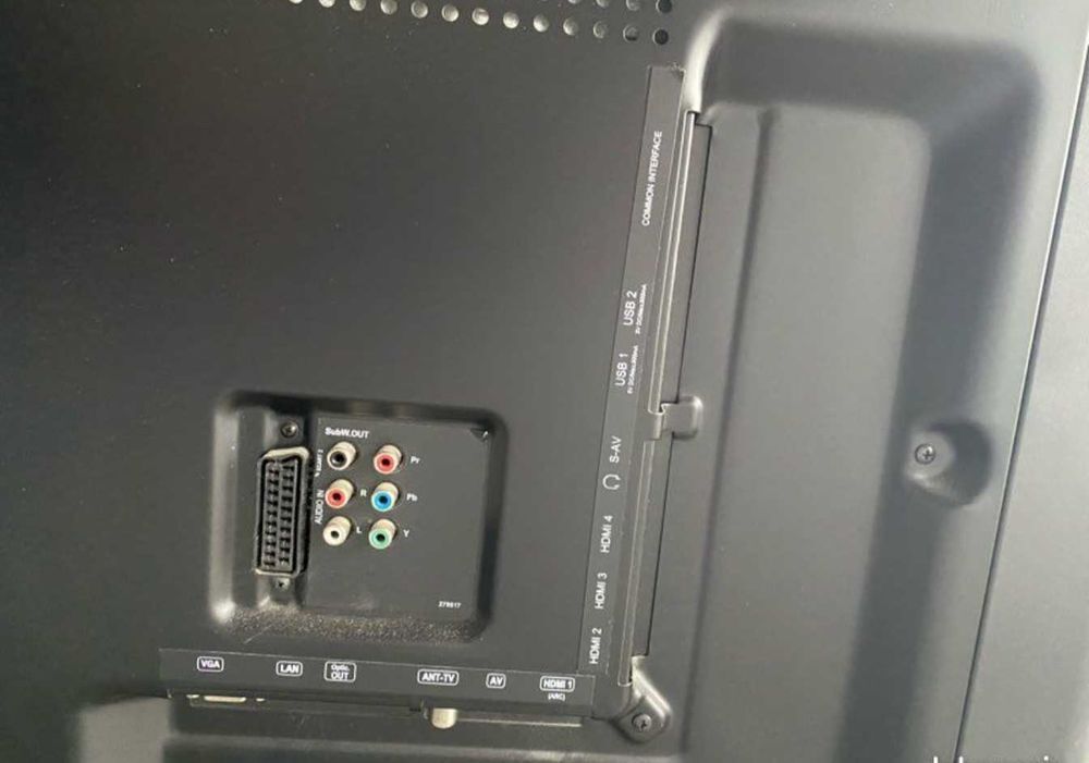t&eacute;l&eacute; telefunken taille 150 cm 55 pouces full HD Smart TV Photos/Video/TV