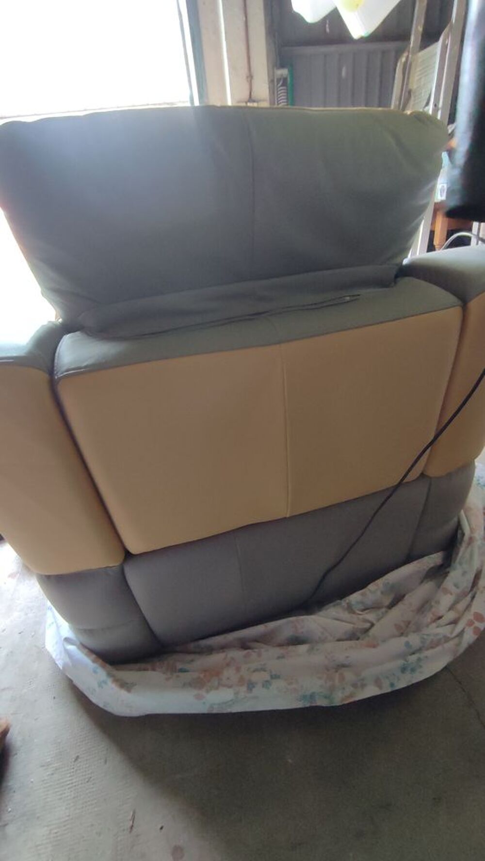Fauteuil Ch&acirc;teau d ax Meubles