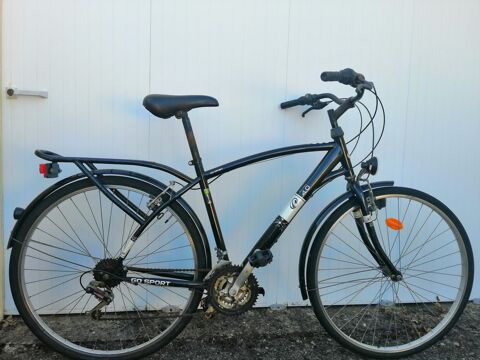 VTC 28 pouces Go sport 79 Challans (85)