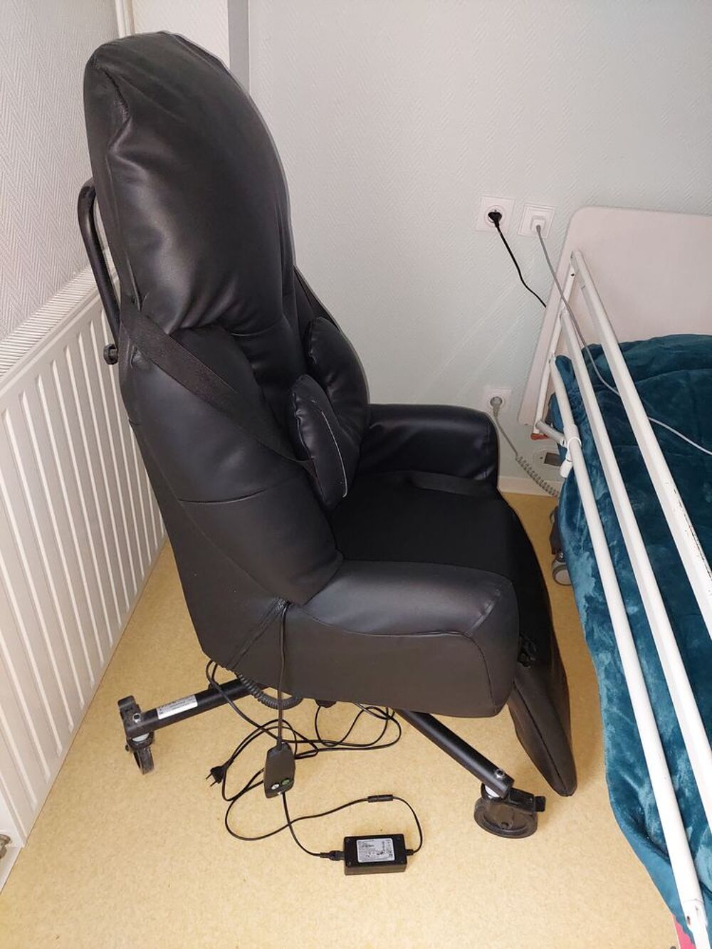 Fauteuil de relaxation &eacute;lectrique neuf marque INNOV'SA Meubles