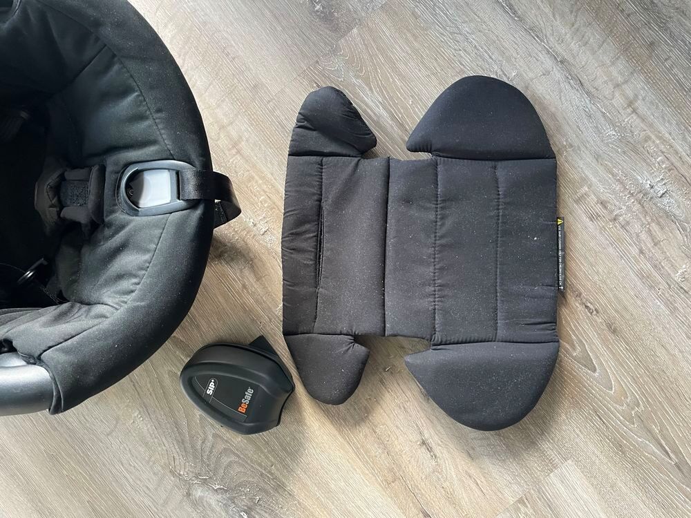 Poussette YOYO 3 en 1 Pu�riculture