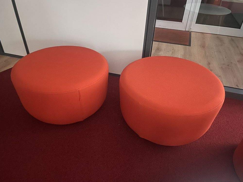 Meuble de salon (canap&eacute;, table basse, fauteuils, poufs) Meubles