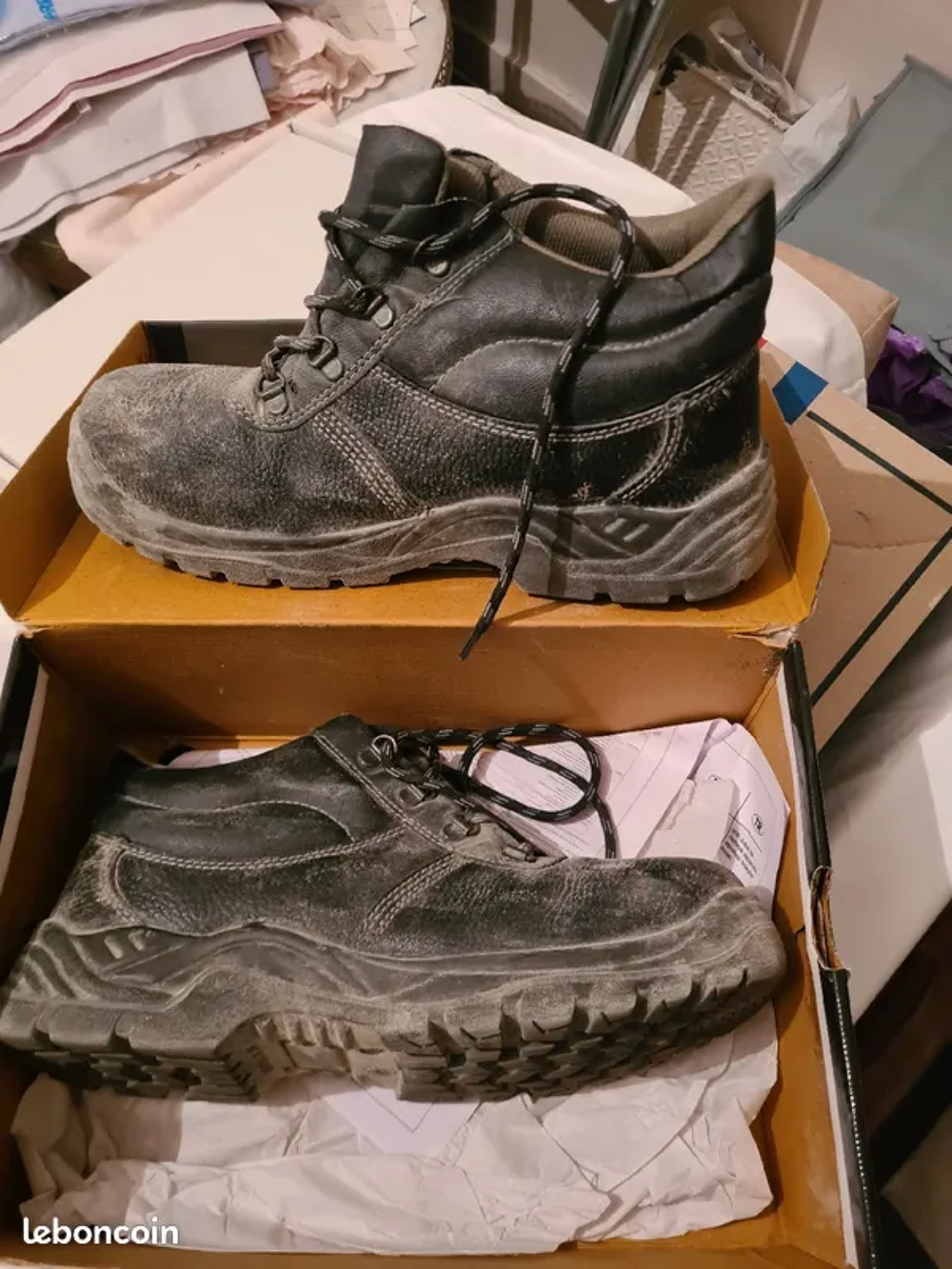 Chaussures de S&eacute;curit&eacute; pour Chantiers et Travaux taille 43 Chaussures