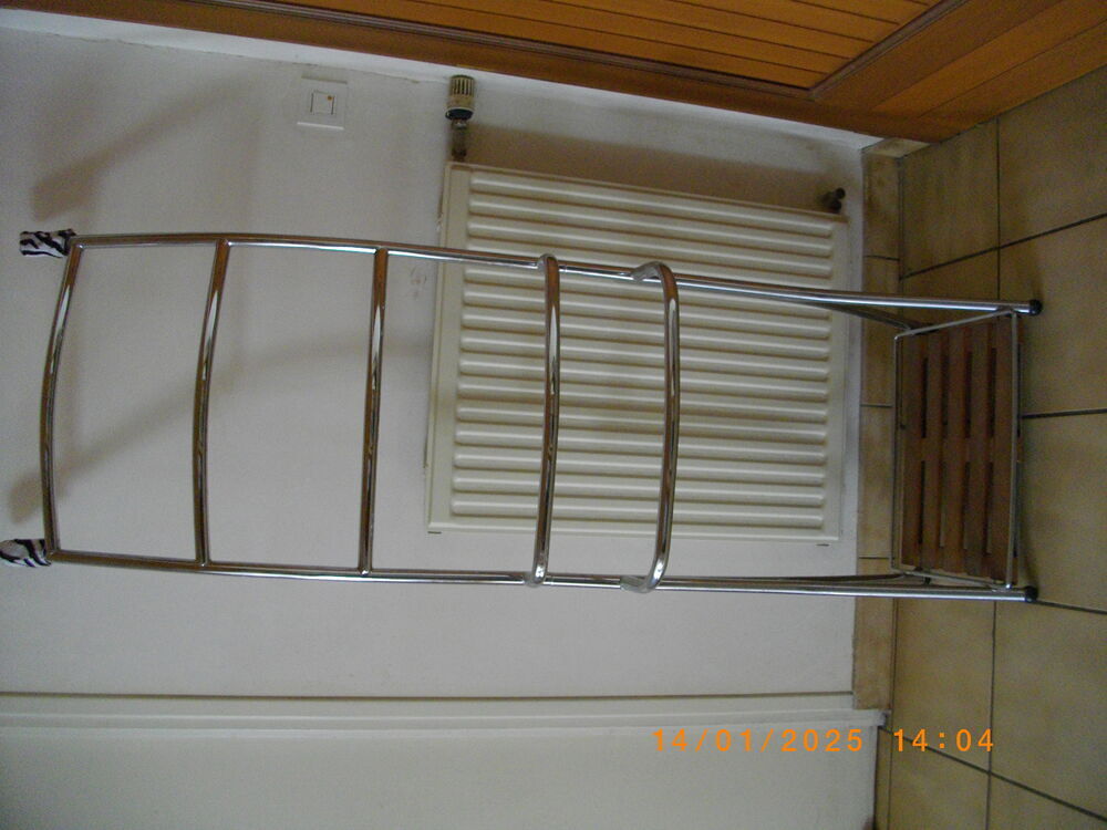 Porte serviettes pour salle de bains Meubles