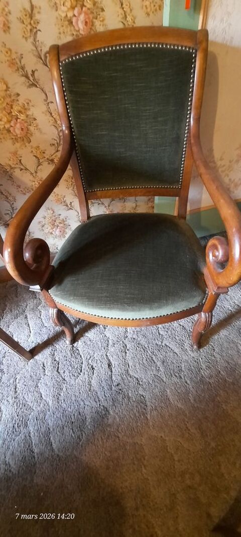 2 Paires de fauteuils Louis Philippe 200 Le Buisson-de-Cadouin (24)