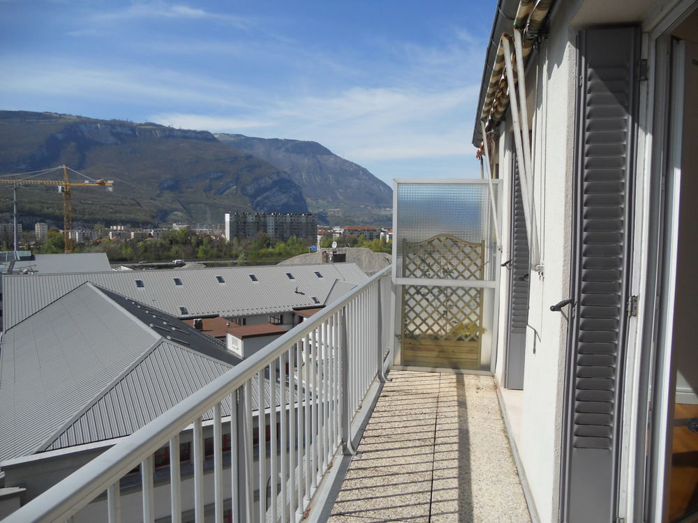 Location Appartement T2 BALCON TERRASSE 360° Grenoble