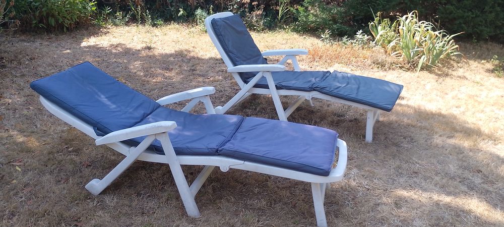 Deux transats Jardin